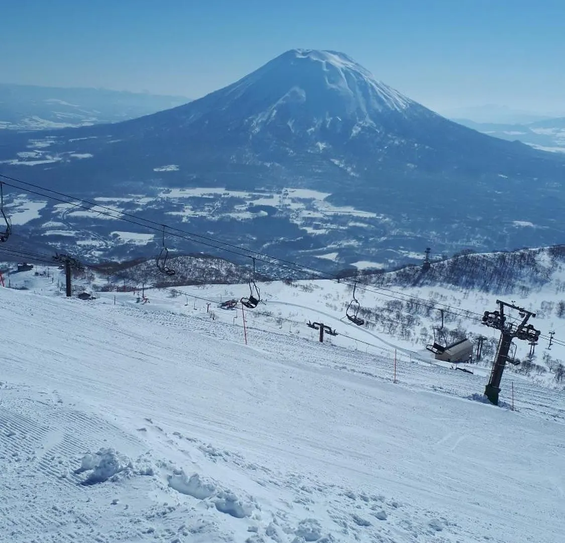 Bistare Kana Niseko Japonia